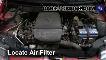 2010 Fiat Panda Active 1.2L 4 Cyl. Air Filter (Engine) Replace